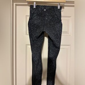 COPY - Lululemon 7/8 pants paint splatter dark blue Size 4